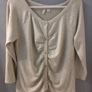 Soft Celery green summer sweater. New without tags. Attractive runching.